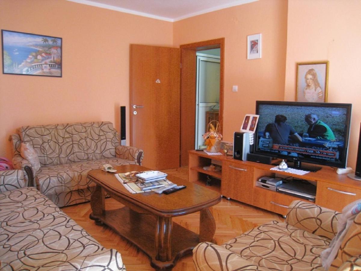 Apartment Stana Petrovac Exterior photo